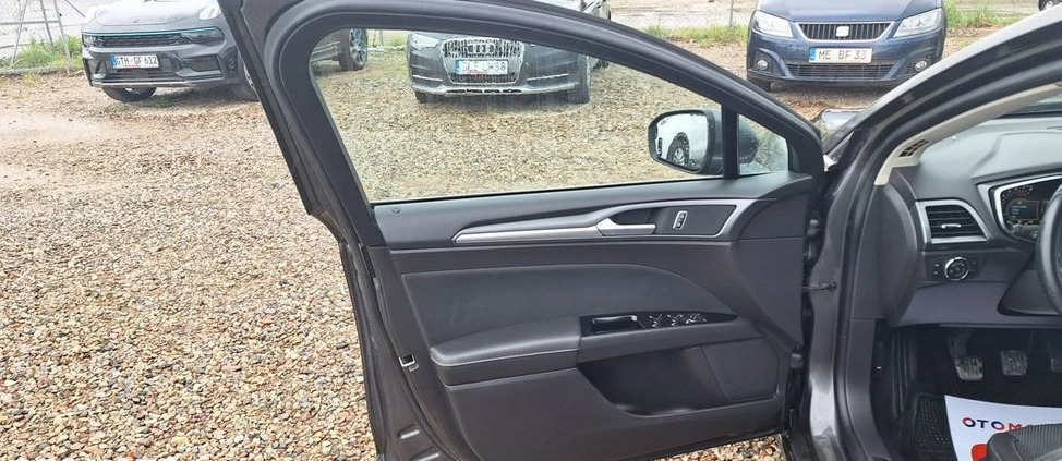 Ford Mondeo cena 53900 przebieg: 163000, rok produkcji 2017 z Zgorzelec małe 121
